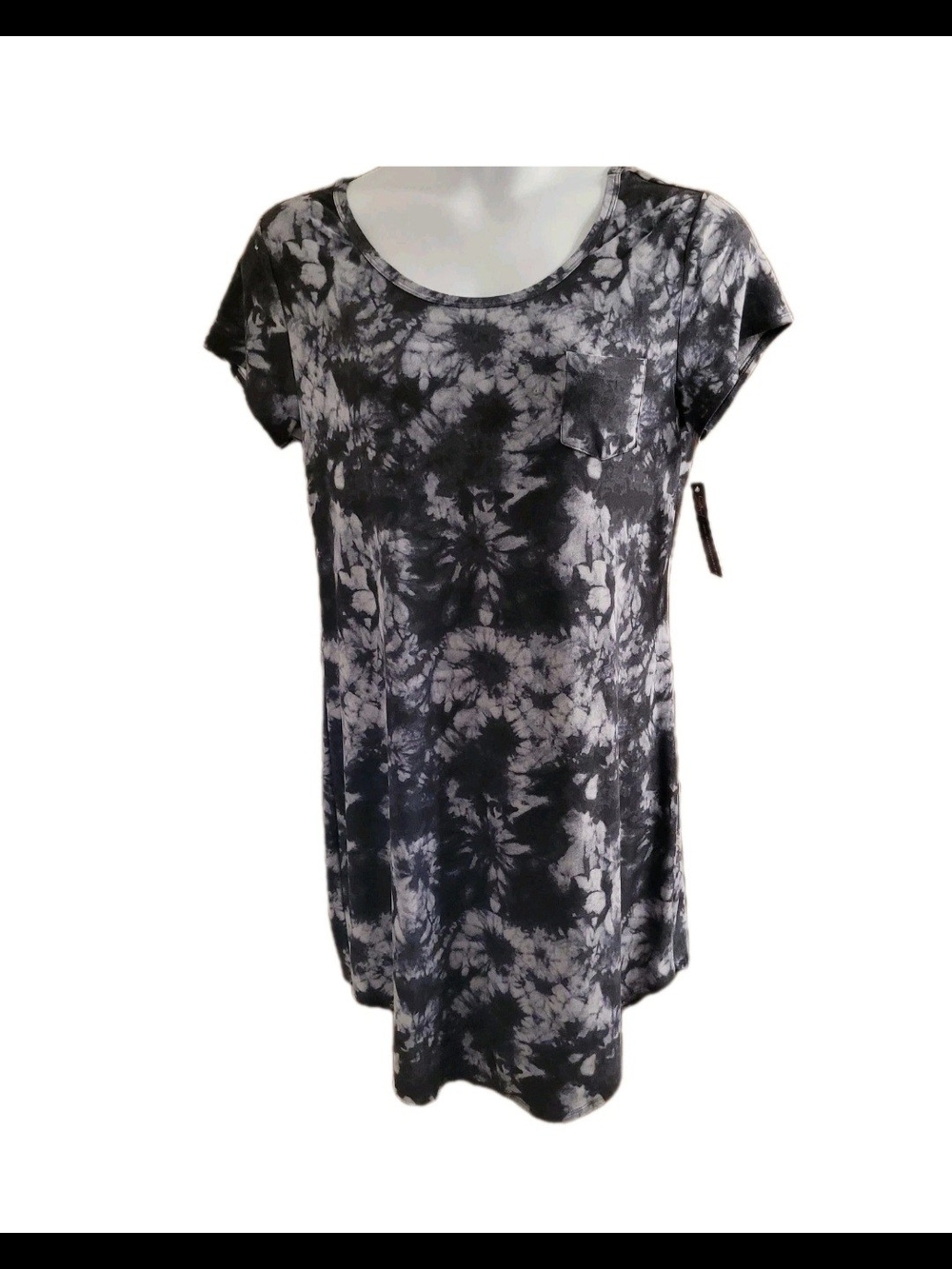 No Boundaries Dress Size 2x Black/ Gray Tie-dye Scoop Short Sleeve Short Soft